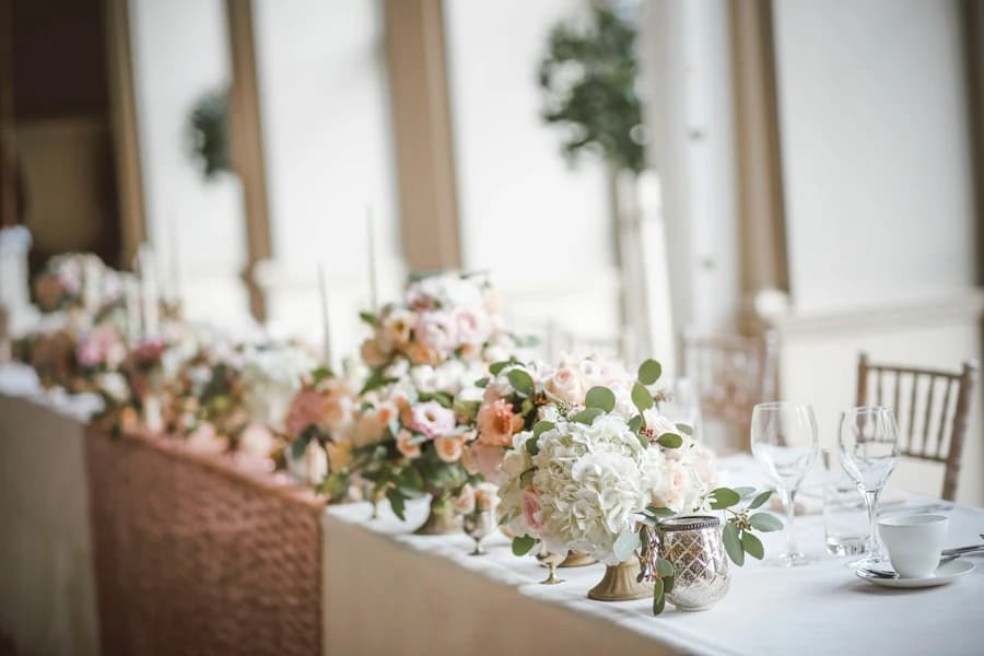 Table de réception fleurie